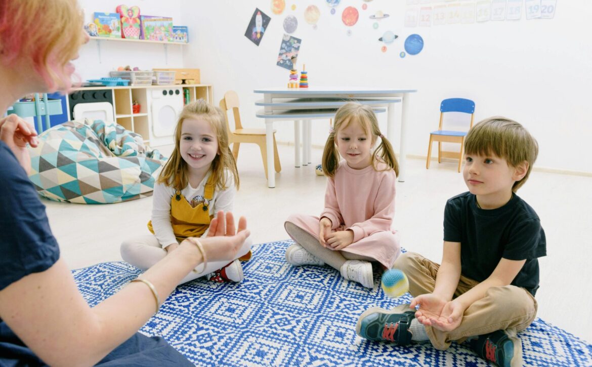 pexels-kseniachernaya-8535592